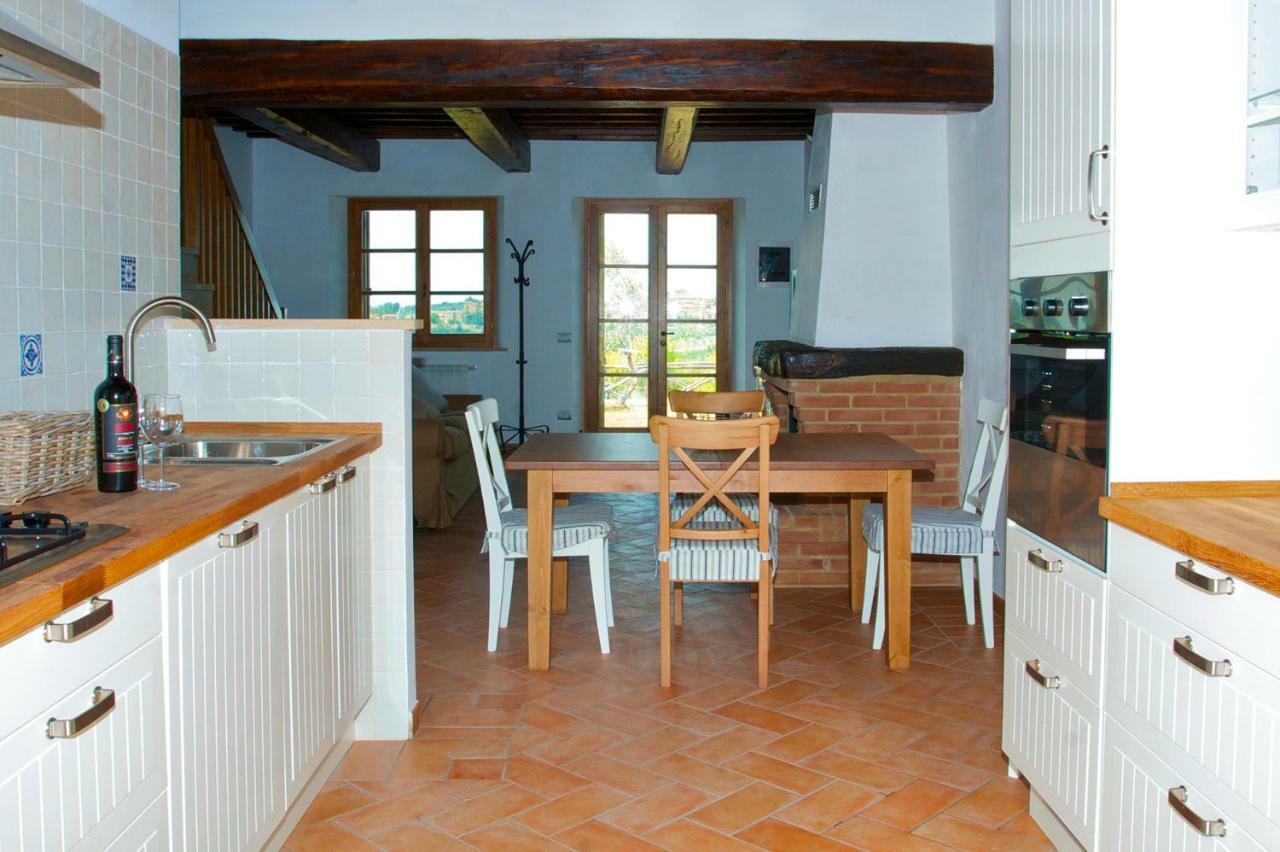 Casa Valerie Villa Castelmuzio Екстериор снимка