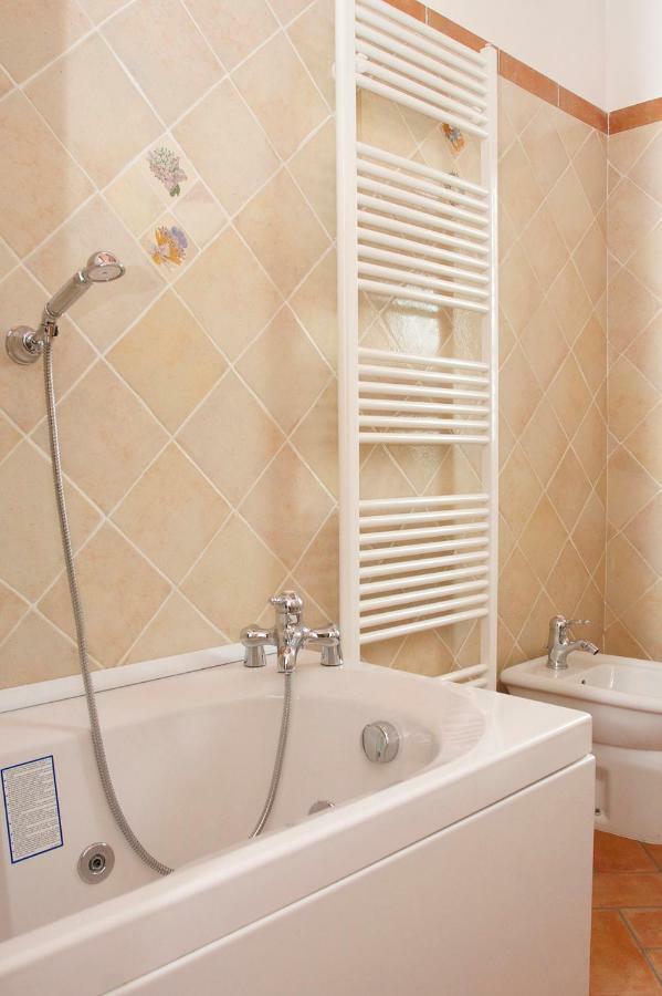Casa Valerie Villa Castelmuzio Екстериор снимка